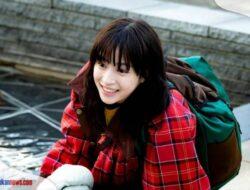 nonton Hold My Hand at Twilight sub indo