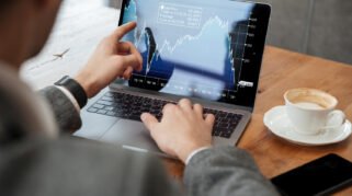 Ilustrasi Investasi dan Kesalahan yang Sering dilakukan oleh Pemula (Foto:Magnific)