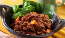 Ilustrasi Babat Gongso Kuliner Khas Semarang yang Nikmat dan Lezat dikonsumsi (Foto:Kompas.com)